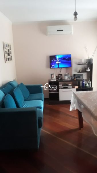 Apartamento com 3 quartos, 2 banheiros e 105m² à venda no bairro Jardim Planalto, Porto Alegre