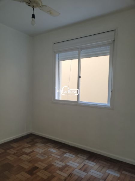 Apartamento com 2 quartos, 1 banheiro e 54m² à venda no bairro Centro, Porto Alegre