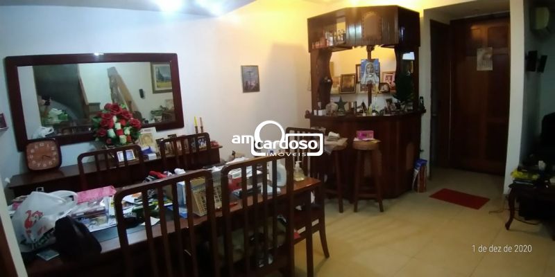 Sobrado com 3 quartos, 4 banheiros e 229m² à venda no bairro Ipanema, Porto Alegre