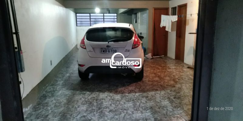 Sobrado com 3 quartos, 4 banheiros e 229m² à venda no bairro Ipanema, Porto Alegre