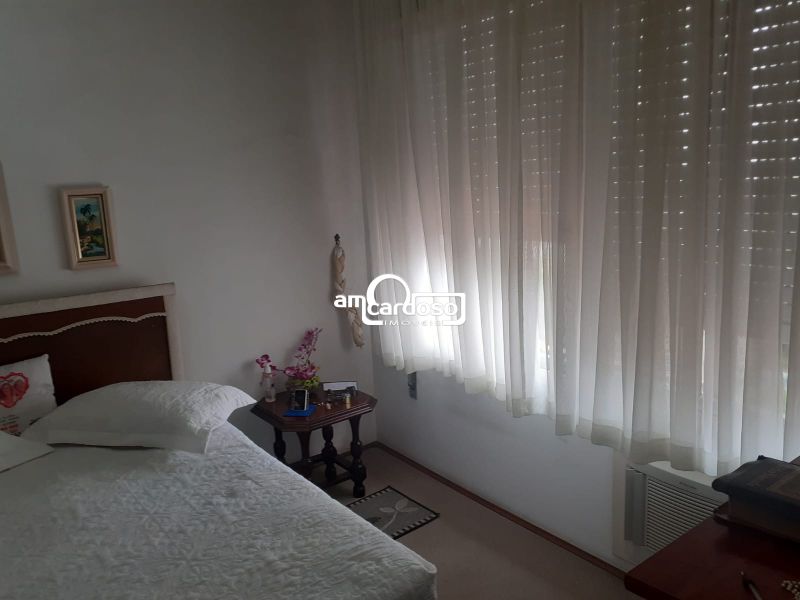 Apartamento com 2 quartos, 1 banheiro e 85m² à venda no bairro Jardim Lindoia, Porto Alegre
