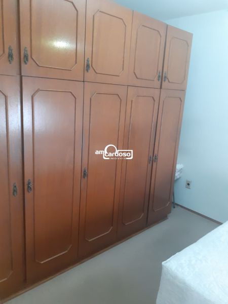 Apartamento com 2 quartos, 1 banheiro e 85m² à venda no bairro Jardim Lindoia, Porto Alegre