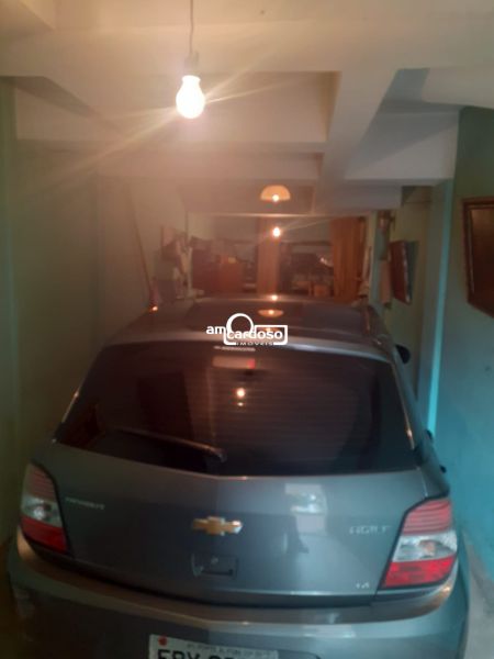 Apartamento com 2 quartos, 1 banheiro e 85m² à venda no bairro Jardim Lindoia, Porto Alegre