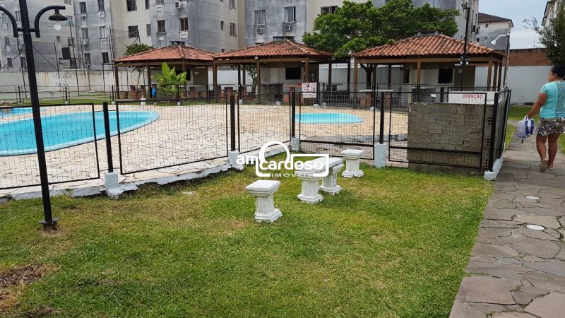 Apartamento com 2 quartos, 1 banheiro e 45m² à venda no bairro Sarandi, Porto Alegre