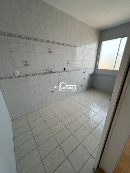 Apartamento com 2 quartos, 1 banheiro e 45m² à venda no bairro Sarandi, Porto Alegre
