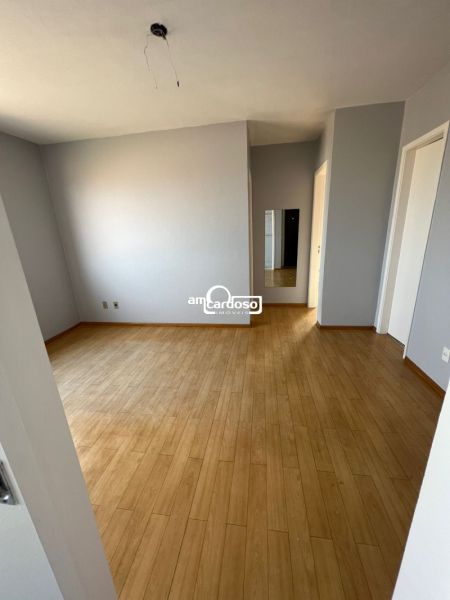 Apartamento com 2 quartos, 1 banheiro e 45m² à venda no bairro Sarandi, Porto Alegre