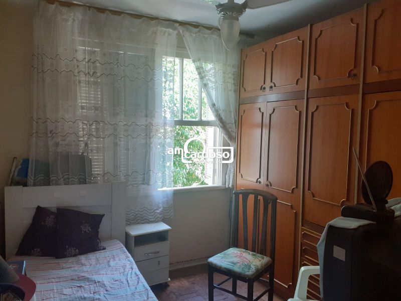 Apartamento com 3 quartos, 3 banheiros e 78m² à venda no bairro Sao Sebastiao, Porto Alegre