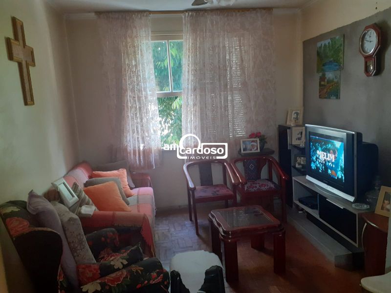 Apartamento com 3 quartos, 3 banheiros e 78m² à venda no bairro Sao Sebastiao, Porto Alegre