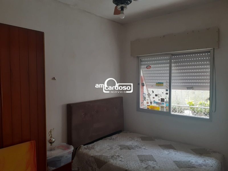 Apartamento com 3 quartos, 1 banheiro e 65m² à venda no bairro Sao Sebastiao, Porto Alegre