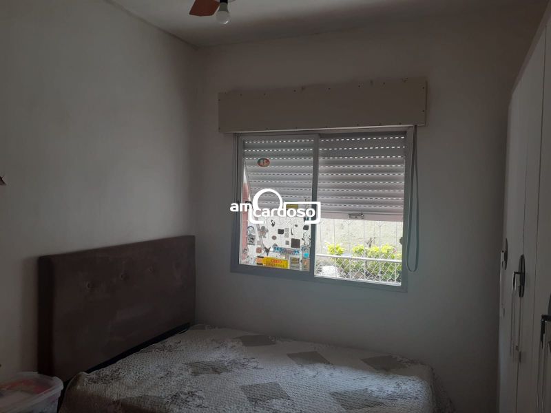Apartamento com 3 quartos, 1 banheiro e 65m² à venda no bairro Sao Sebastiao, Porto Alegre
