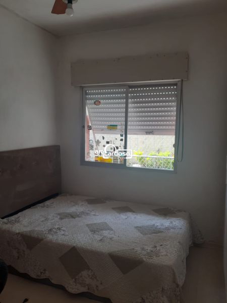 Apartamento com 3 quartos, 1 banheiro e 65m² à venda no bairro Sao Sebastiao, Porto Alegre