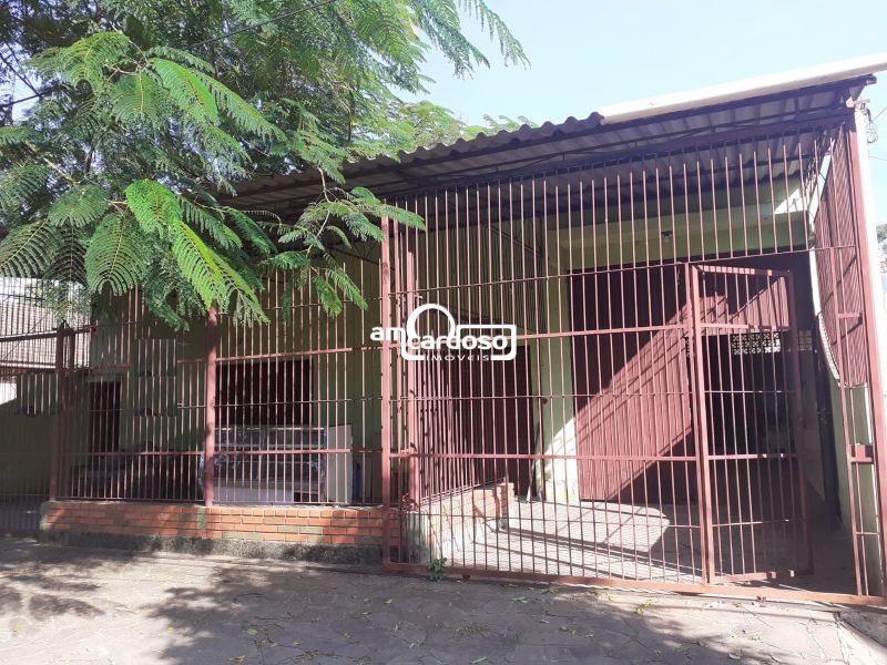 Casa com 7 quartos, 4 banheiros e 300m² à venda no bairro Jardim Sao Pedro, Porto Alegre