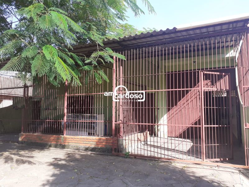 Casa com 7 quartos, 4 banheiros e 300m² à venda no bairro Jardim Sao Pedro, Porto Alegre