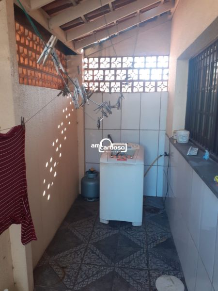 Casa com 7 quartos, 4 banheiros e 300m² à venda no bairro Jardim Sao Pedro, Porto Alegre
