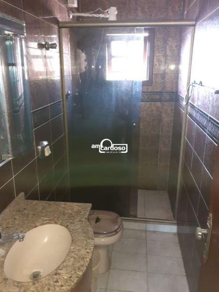 Casa com 7 quartos, 4 banheiros e 300m² à venda no bairro Jardim Sao Pedro, Porto Alegre