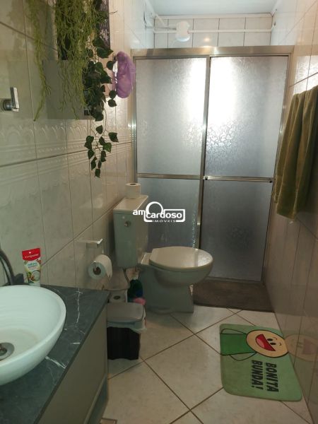 Apartamento com 2 quartos, 2 banheiros e 82m² à venda no bairro Jardim Itu Sabara, Porto Alegre