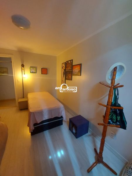 Apartamento com 2 quartos, 2 banheiros e 82m² à venda no bairro Jardim Itu Sabara, Porto Alegre