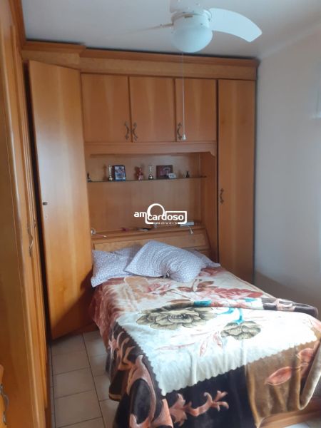 Casa com 3 quartos, 3 banheiros e 180m² à venda no bairro Sarandi, Porto Alegre
