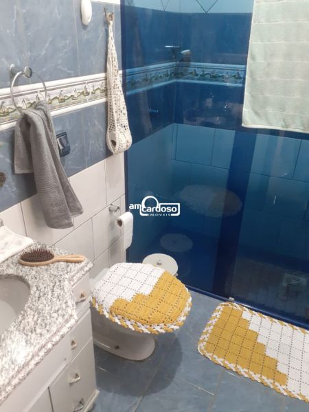 Casa com 3 quartos, 3 banheiros e 180m² à venda no bairro Sarandi, Porto Alegre