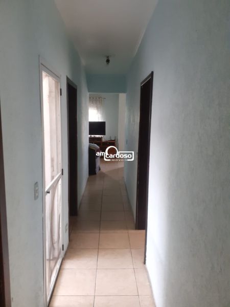 Casa com 3 quartos, 3 banheiros e 180m² à venda no bairro Sarandi, Porto Alegre