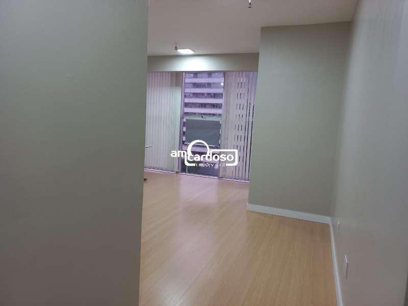 Sala com 1 banheiro e 29m² à venda no bairro Jardim Lindoia, Porto Alegre