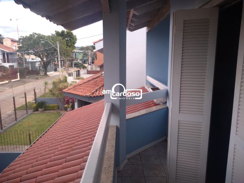 Sobrado com 4 quartos, 3 banheiros e 171m² à venda no bairro Jardim Itu Sabara, Porto Alegre