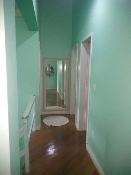 Sobrado com 4 quartos, 3 banheiros e 171m² à venda no bairro Jardim Itu Sabara, Porto Alegre