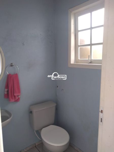 Sobrado com 4 quartos, 3 banheiros e 171m² à venda no bairro Jardim Itu Sabara, Porto Alegre