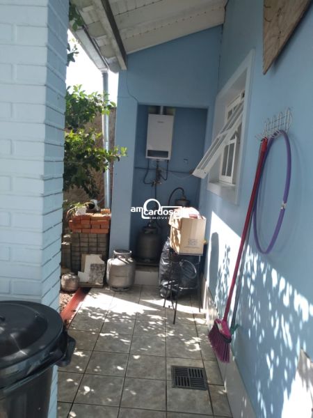 Sobrado com 4 quartos, 3 banheiros e 171m² à venda no bairro Jardim Itu Sabara, Porto Alegre