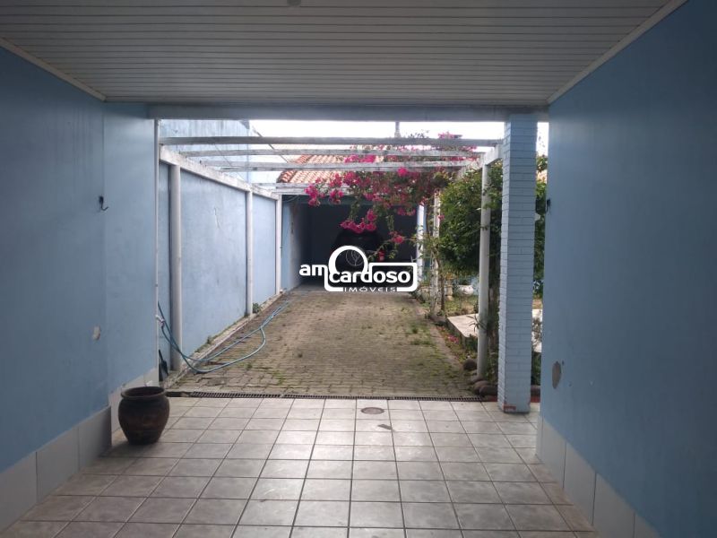 Sobrado com 4 quartos, 3 banheiros e 171m² à venda no bairro Jardim Itu Sabara, Porto Alegre