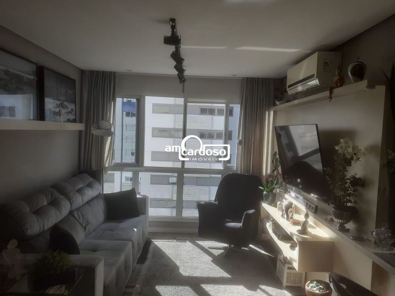 Apartamento com 2 quartos, 2 banheiros e 67m² à venda no bairro Chacara das Pedras, Porto Alegre