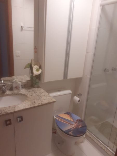 Apartamento com 2 quartos, 2 banheiros e 67m² à venda no bairro Chacara das Pedras, Porto Alegre
