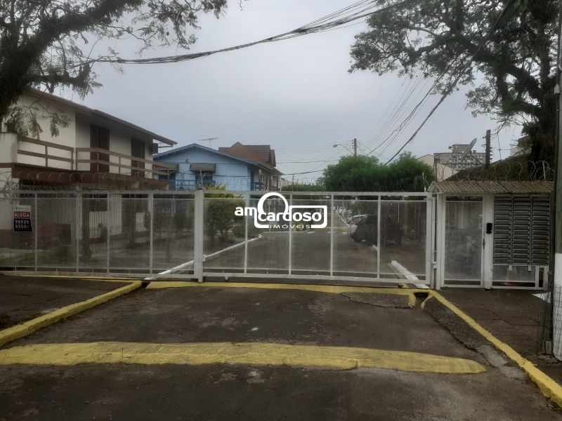 Terreno Comercial com 150m² à venda no bairro Sao Sebastiao, Porto Alegre