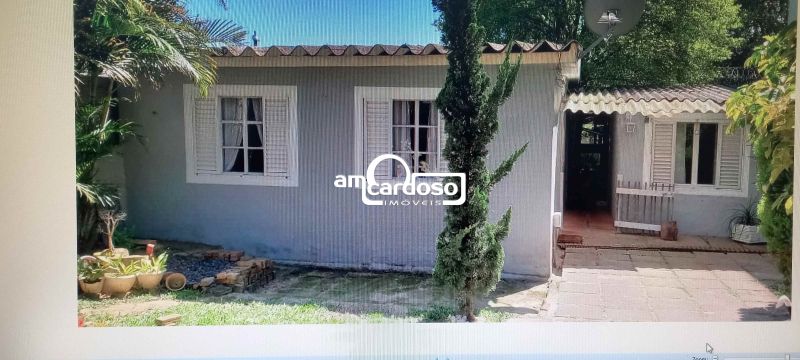 Casa com 3 quartos, 2 banheiros e 100m² à venda no bairro Sao Sebastiao, Porto Alegre