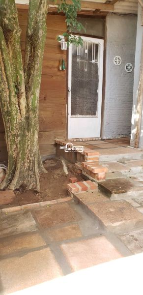 Casa com 3 quartos, 2 banheiros e 100m² à venda no bairro Sao Sebastiao, Porto Alegre