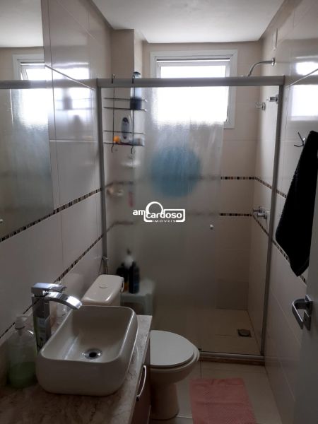 Apartamento com 2 quartos, 2 banheiros e 69m² à venda no bairro Santana, Porto Alegre