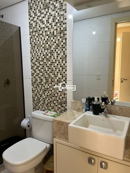 Apartamento com 3 quartos, 2 banheiros e 78m² à venda no bairro Cristo Redentor, Porto Alegre