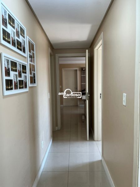 Apartamento com 3 quartos, 2 banheiros e 78m² à venda no bairro Cristo Redentor, Porto Alegre