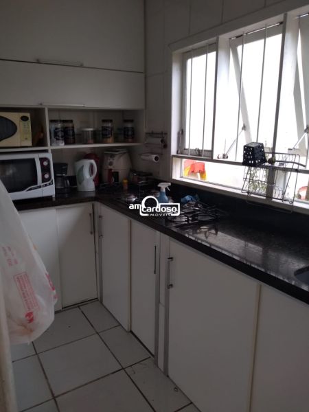 Sobrado com 2 quartos, 3 banheiros e 80m² à venda no bairro Jardim Algarve, Alvorada
