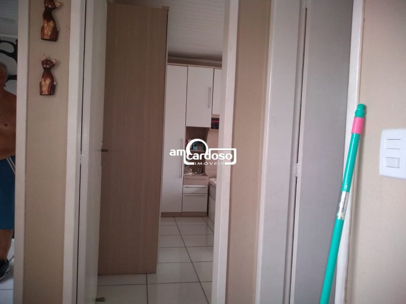 Sobrado com 2 quartos, 3 banheiros e 80m² à venda no bairro Jardim Algarve, Alvorada