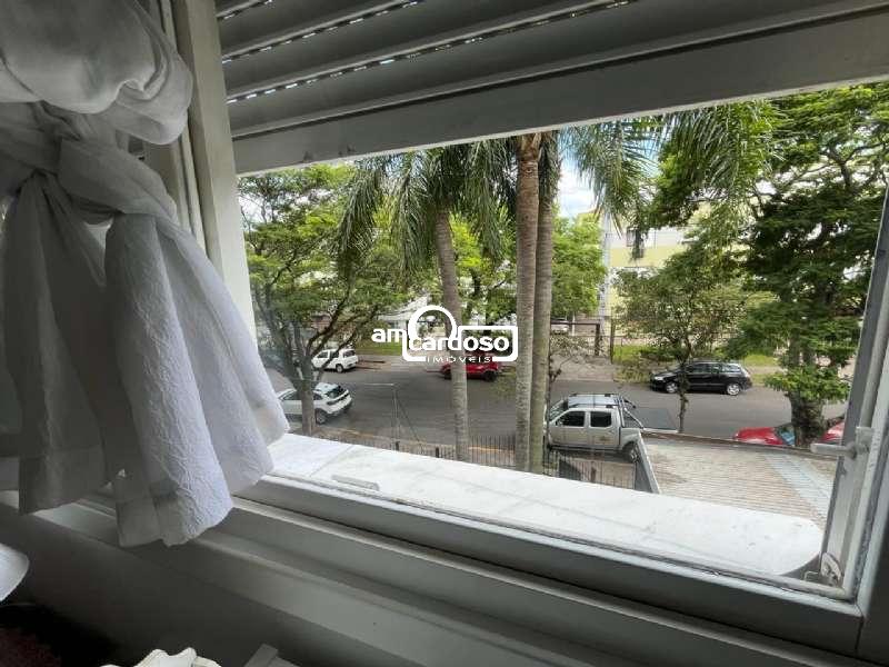 Apartamento com 2 quartos, 1 banheiro e 66m² à venda no bairro Cristo Redentor, Porto Alegre