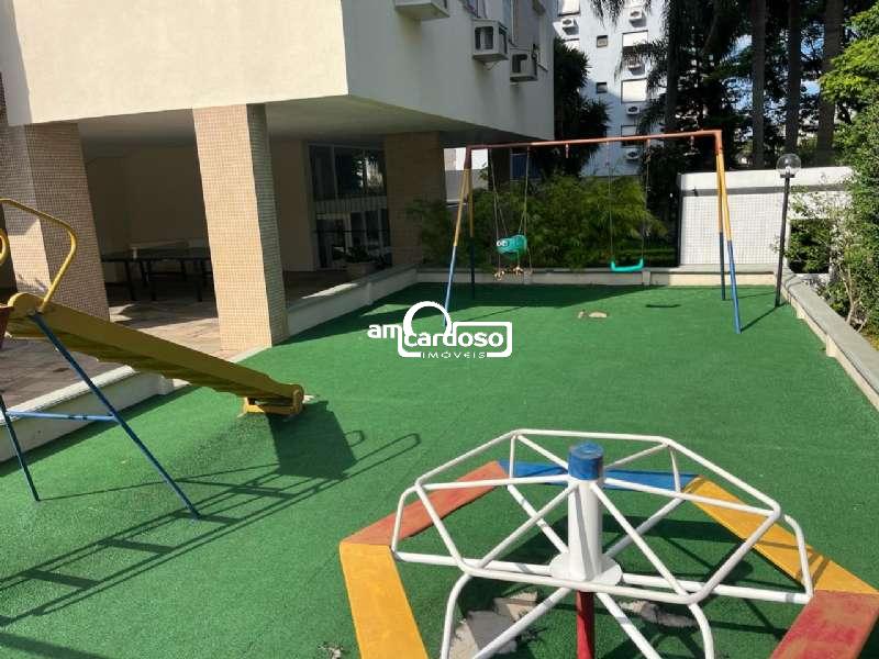 Apartamento com 2 quartos, 1 banheiro e 66m² à venda no bairro Cristo Redentor, Porto Alegre