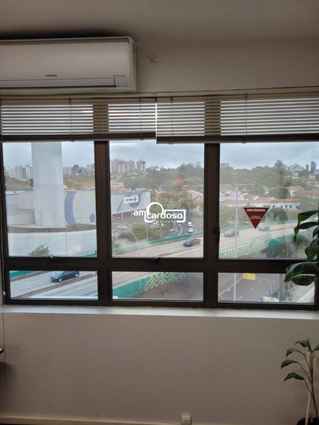 Sala com 1 banheiro e 21m² à venda no bairro Passo Dareia, Porto Alegre