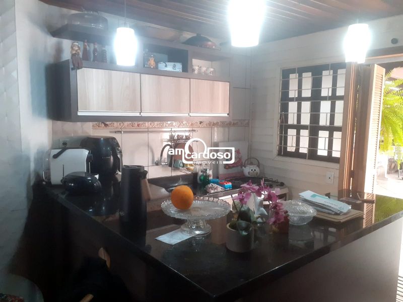 Casa com 3 quartos, 3 banheiros e 110m² à venda no bairro Parque dos Mayas, Porto Alegre