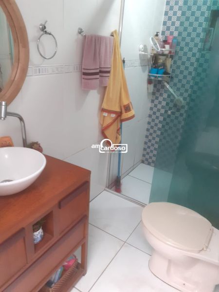 Casa com 3 quartos, 3 banheiros e 110m² à venda no bairro Parque dos Mayas, Porto Alegre