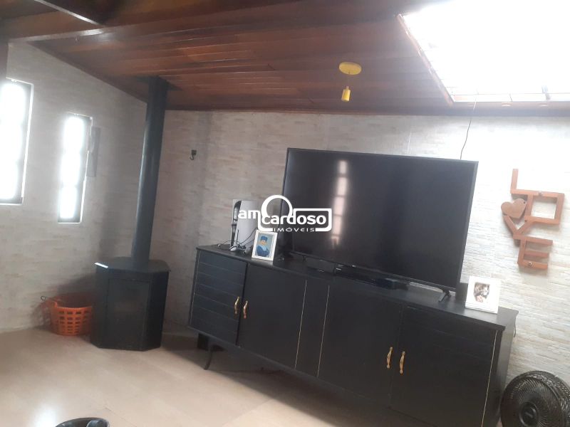 Casa com 3 quartos, 3 banheiros e 110m² à venda no bairro Parque dos Mayas, Porto Alegre