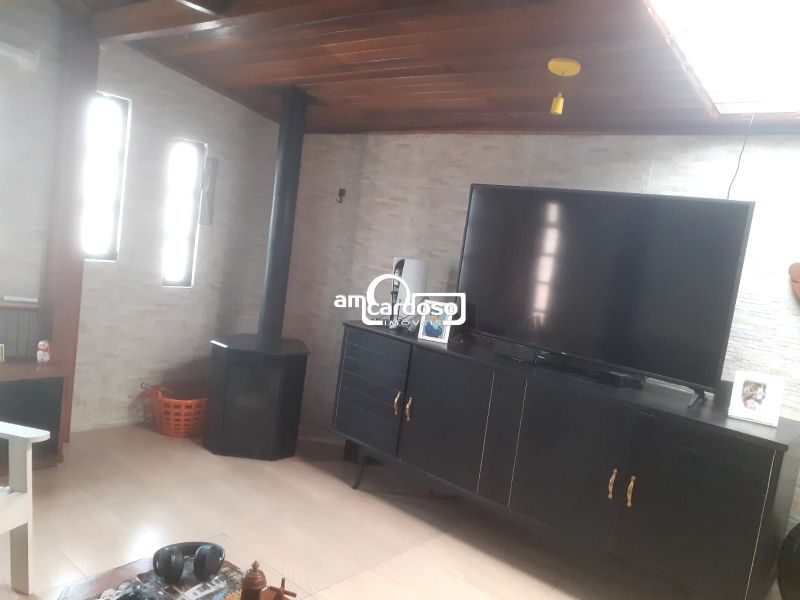 Casa com 3 quartos, 3 banheiros e 110m² à venda no bairro Parque dos Mayas, Porto Alegre