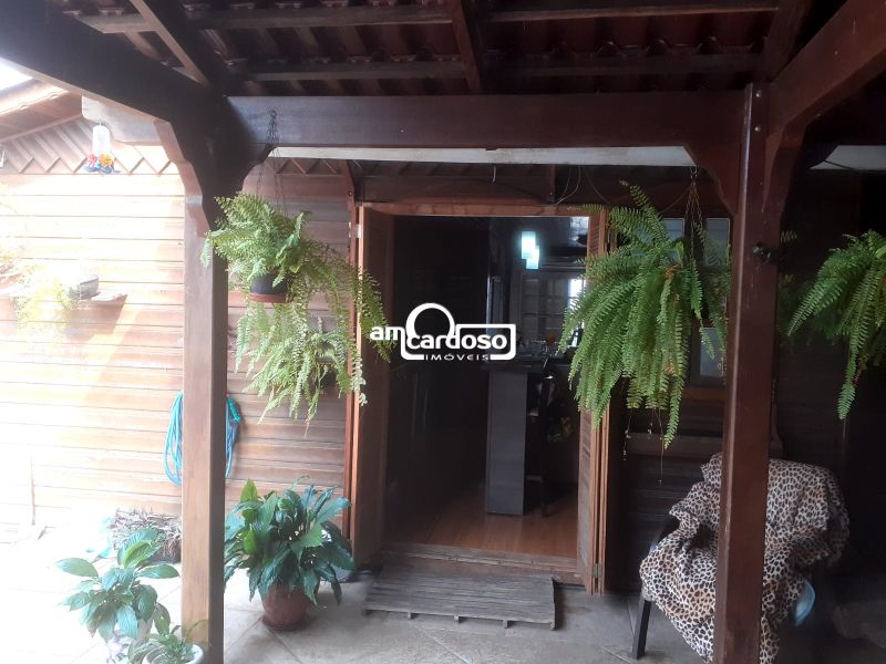 Casa com 3 quartos, 3 banheiros e 110m² à venda no bairro Parque dos Mayas, Porto Alegre