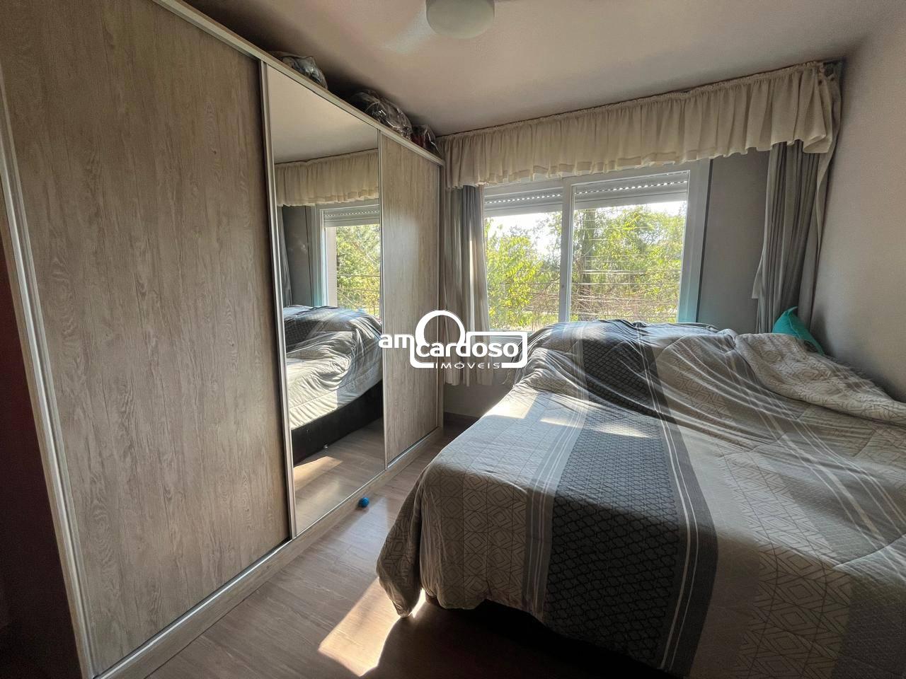 Apartamento com 2 quartos, 1 banheiro e 71m² à venda no bairro Sao Sebastiao, Porto Alegre