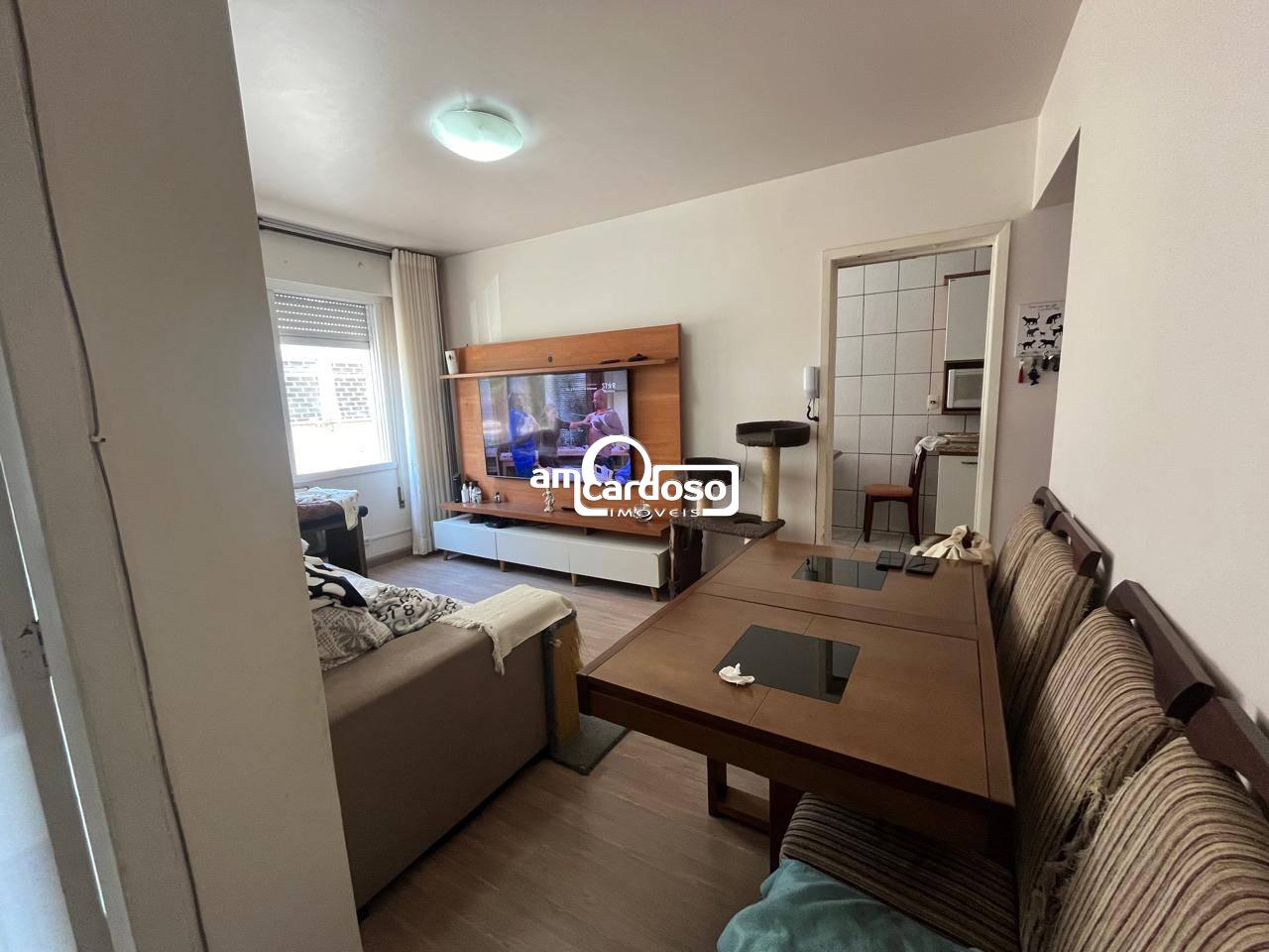 Apartamento com 2 quartos, 1 banheiro e 71m² à venda no bairro Sao Sebastiao, Porto Alegre